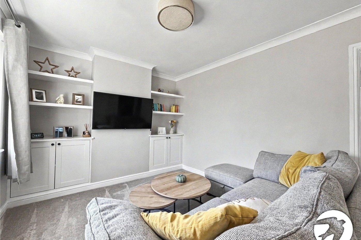 2 bedroom house for sale in Davis Estate | Robinson Michael & Jackson