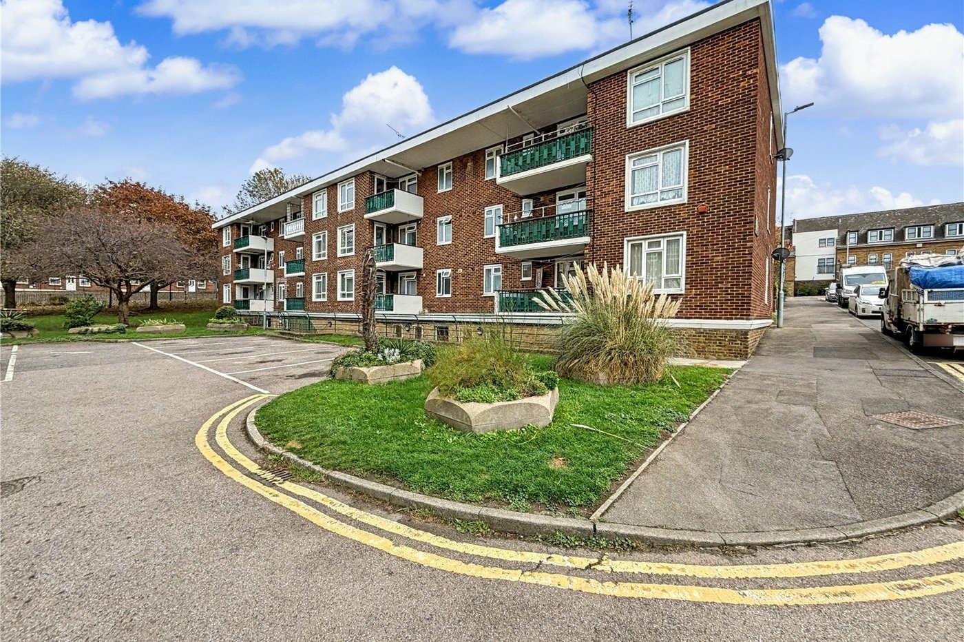 2 bedroom property for sale in Middle Street | Robinson Michael & Jackson