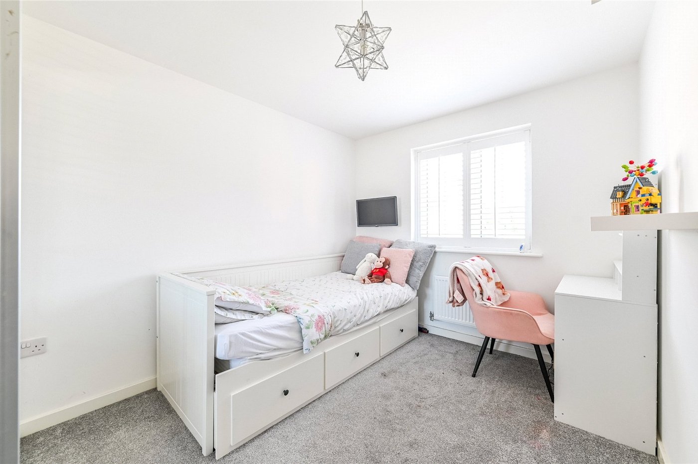 4 bedroom house for sale in Gravesend | Robinson Michael & Jackson
