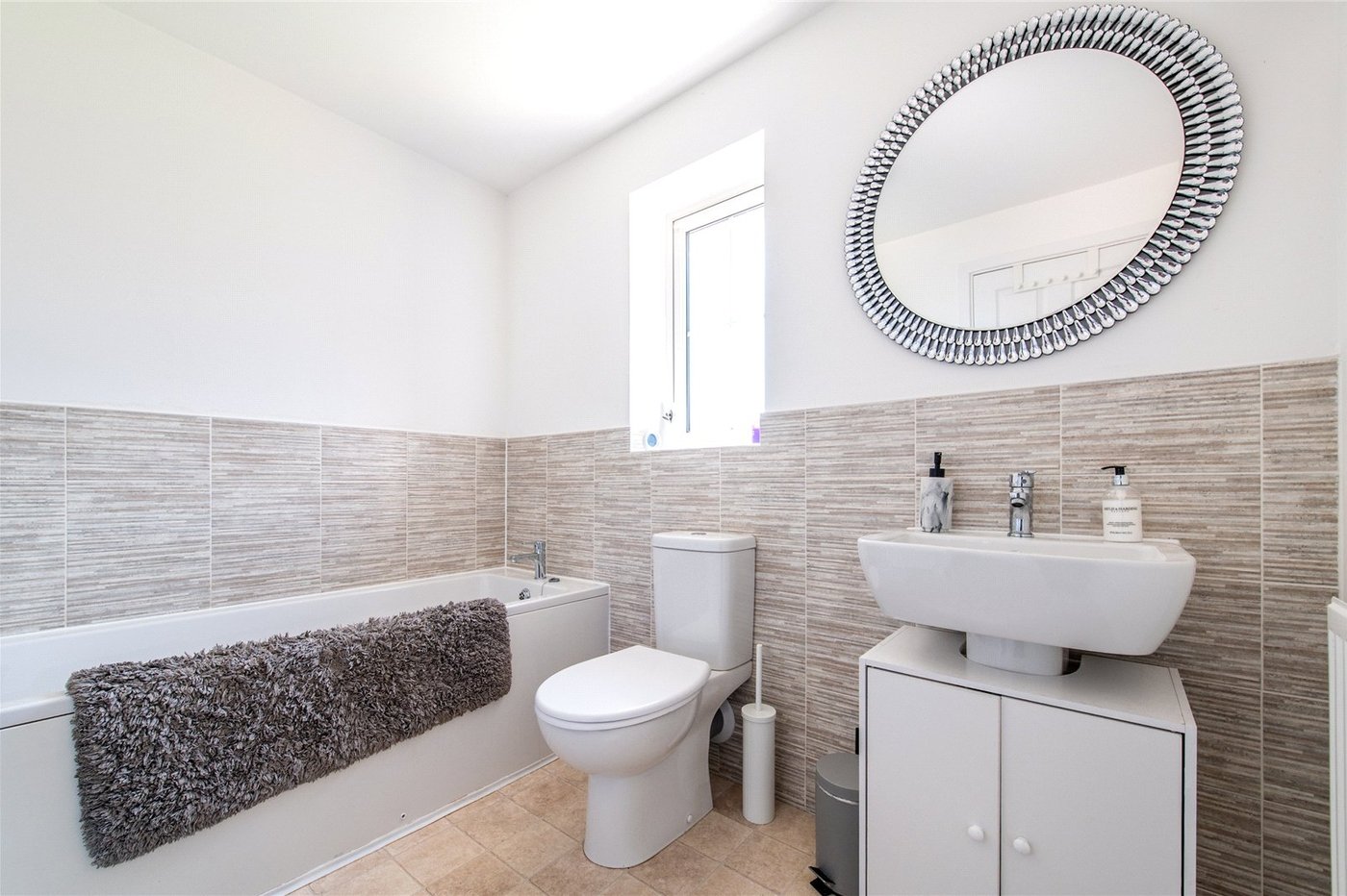 4 bedroom house for sale in Gravesend | Robinson Michael & Jackson