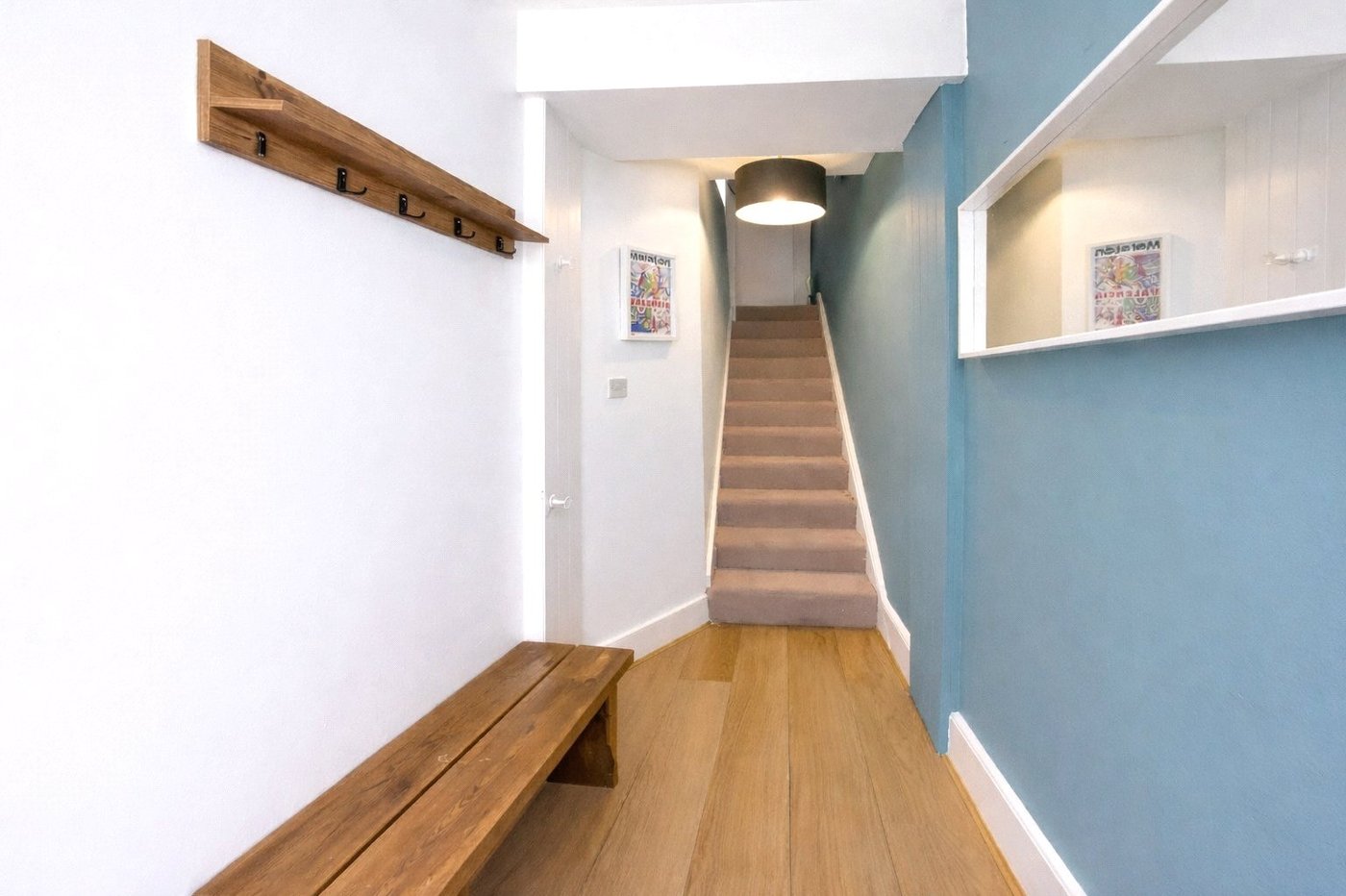 2 bedroom property for sale in London | Robinson Jackson