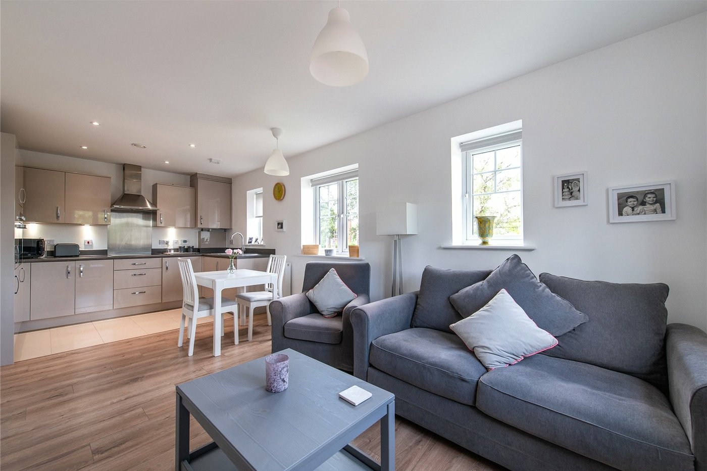 2 bedroom property for sale in Barming | Robinson Michael & Jackson