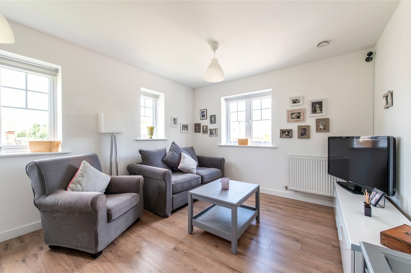 2 bedroom property for sale in Barming | Robinson Michael & Jackson