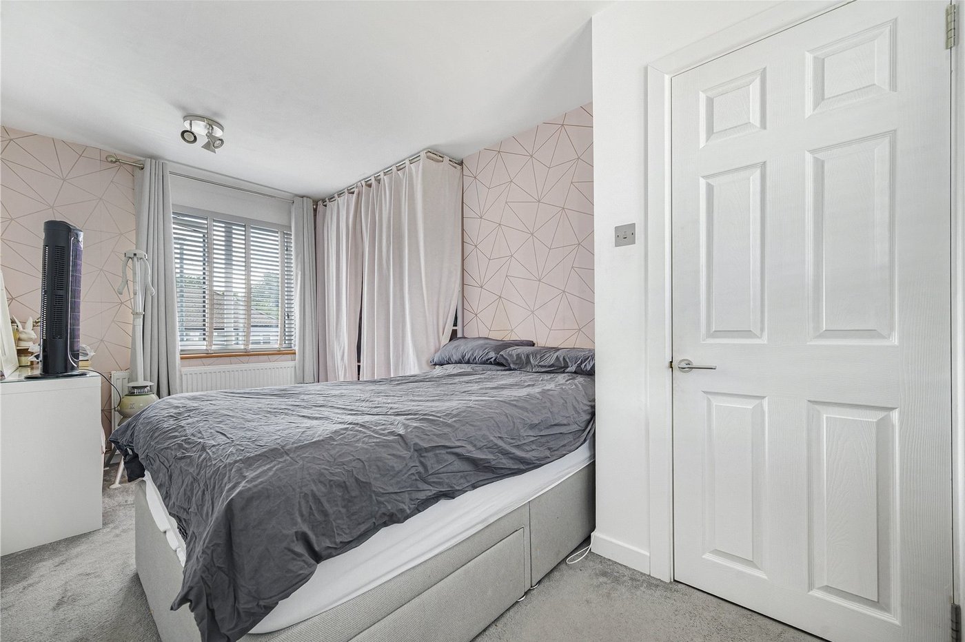 3 bedroom house for sale in Crayford | Robinson Jackson