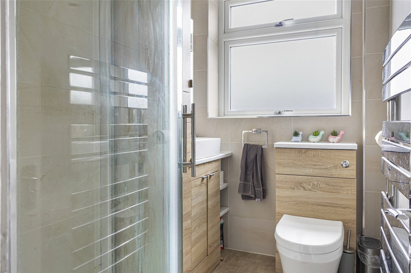 2 bedroom property for sale in Orpington | Robinson Jackson