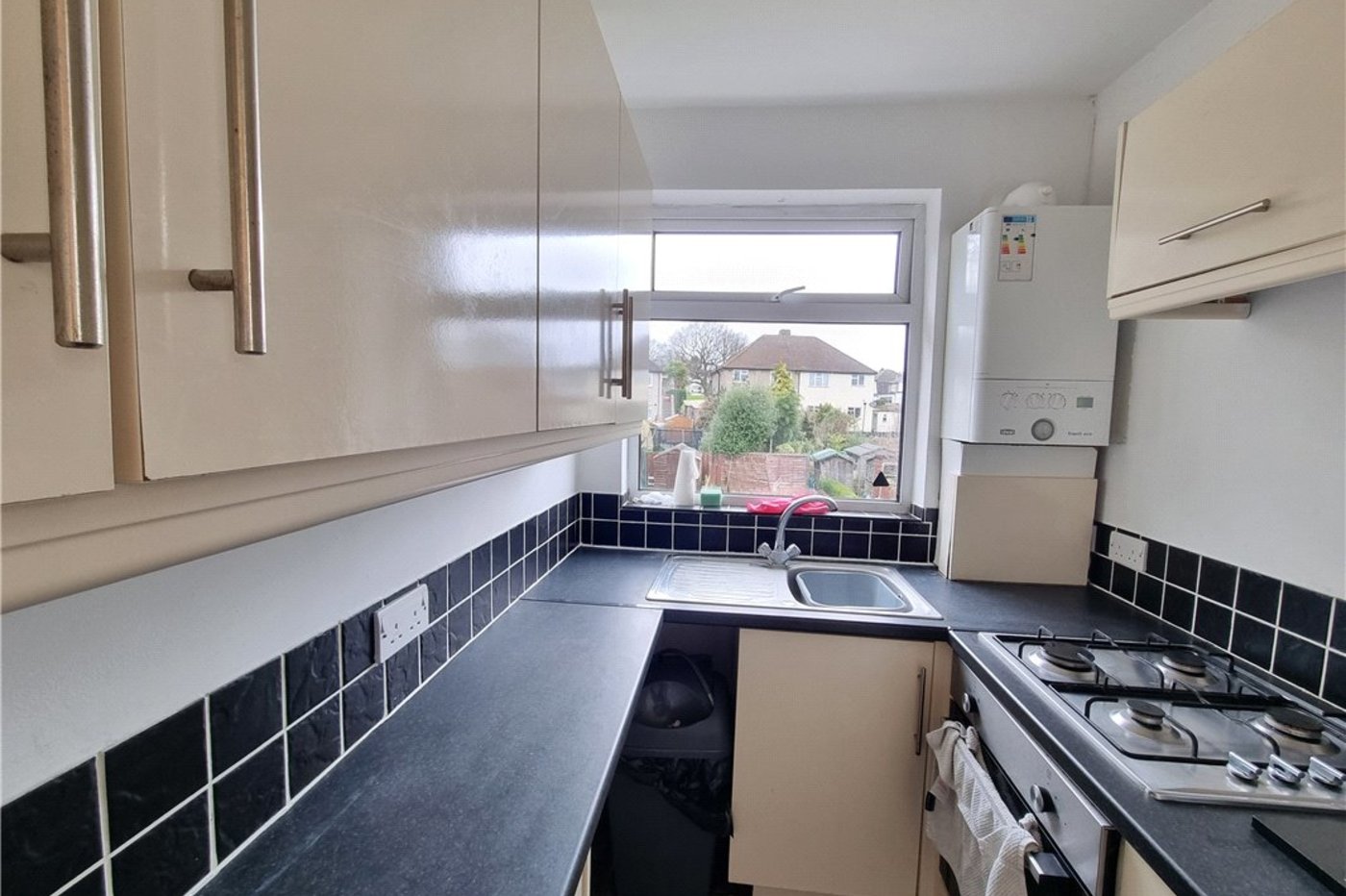 2 bedroom property for sale in Poverest | Robinson Jackson