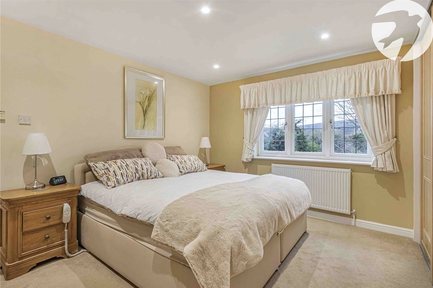 5 bedroom house for sale in Greenhithe | Robinson Jackson