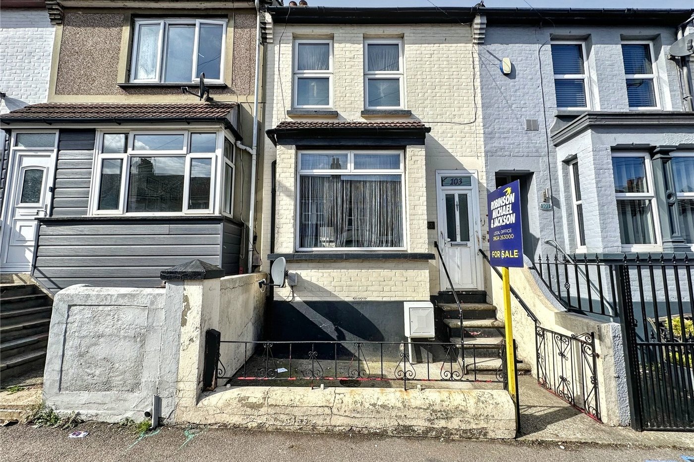 3 bedroom house for sale in Gillingham | Robinson Michael & Jackson