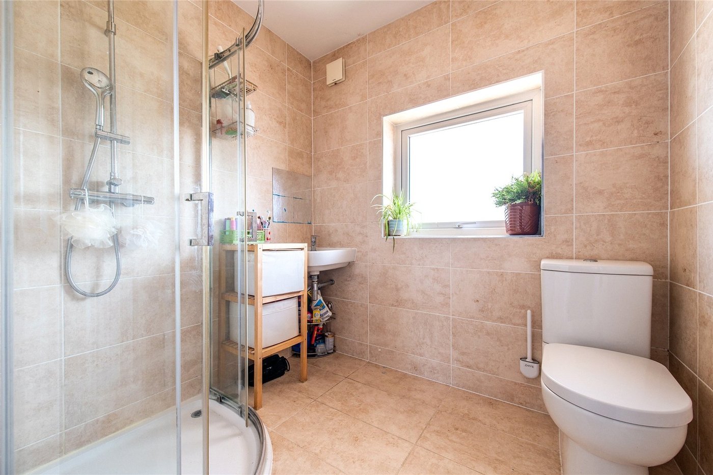 4 bedroom house for sale in Gravesend | Robinson Michael & Jackson