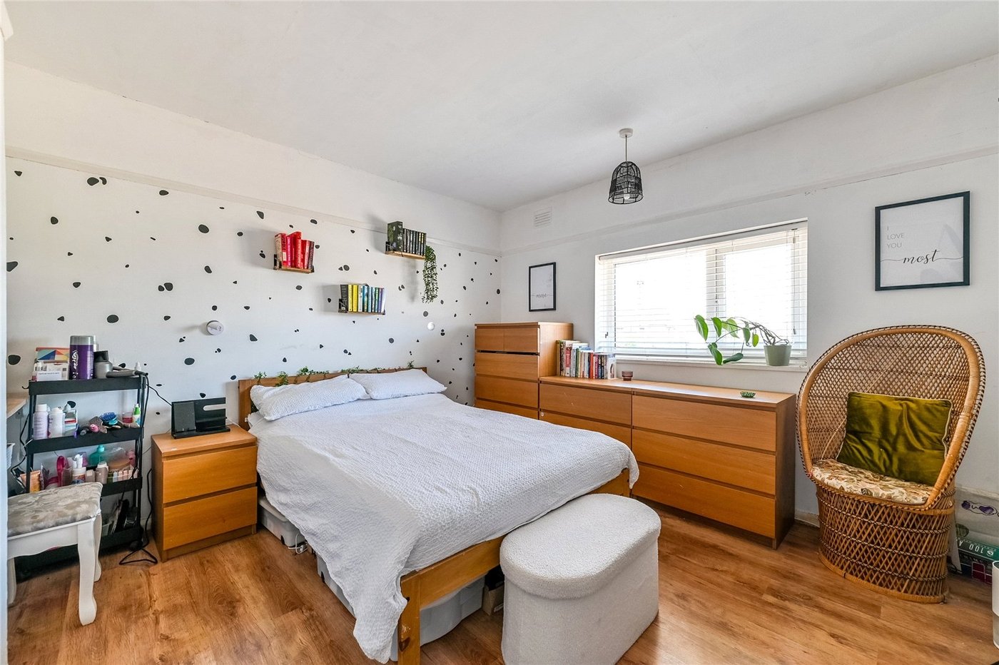 4 bedroom house for sale in Gravesend | Robinson Michael & Jackson