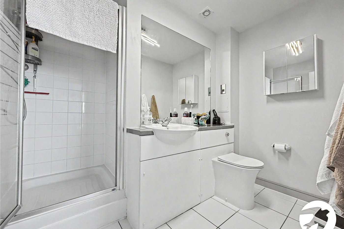 2 bedroom property for sale in Chatham | Robinson Michael & Jackson