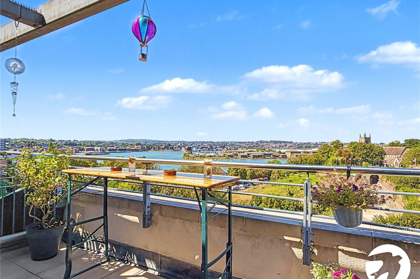 2 bedroom property for sale in Chatham | Robinson Michael & Jackson