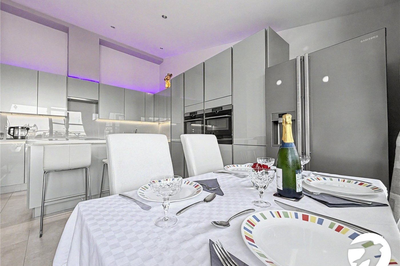 2 bedroom property for sale in Chatham | Robinson Michael & Jackson