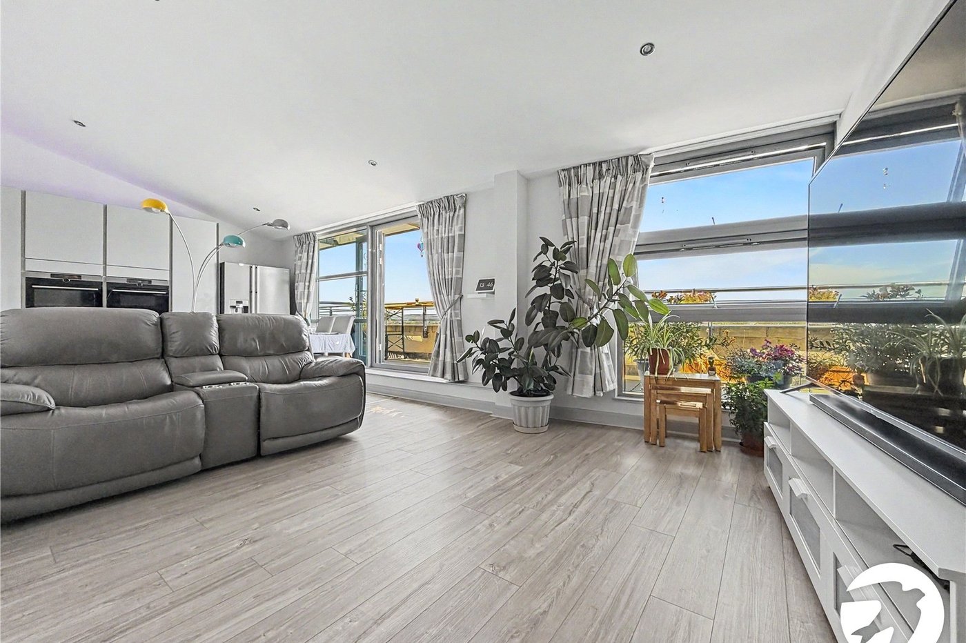 2 bedroom property for sale in Chatham | Robinson Michael & Jackson