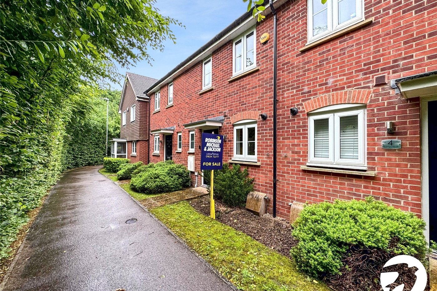 2 bedroom house for sale in Maidstone | Robinson Michael & Jackson
