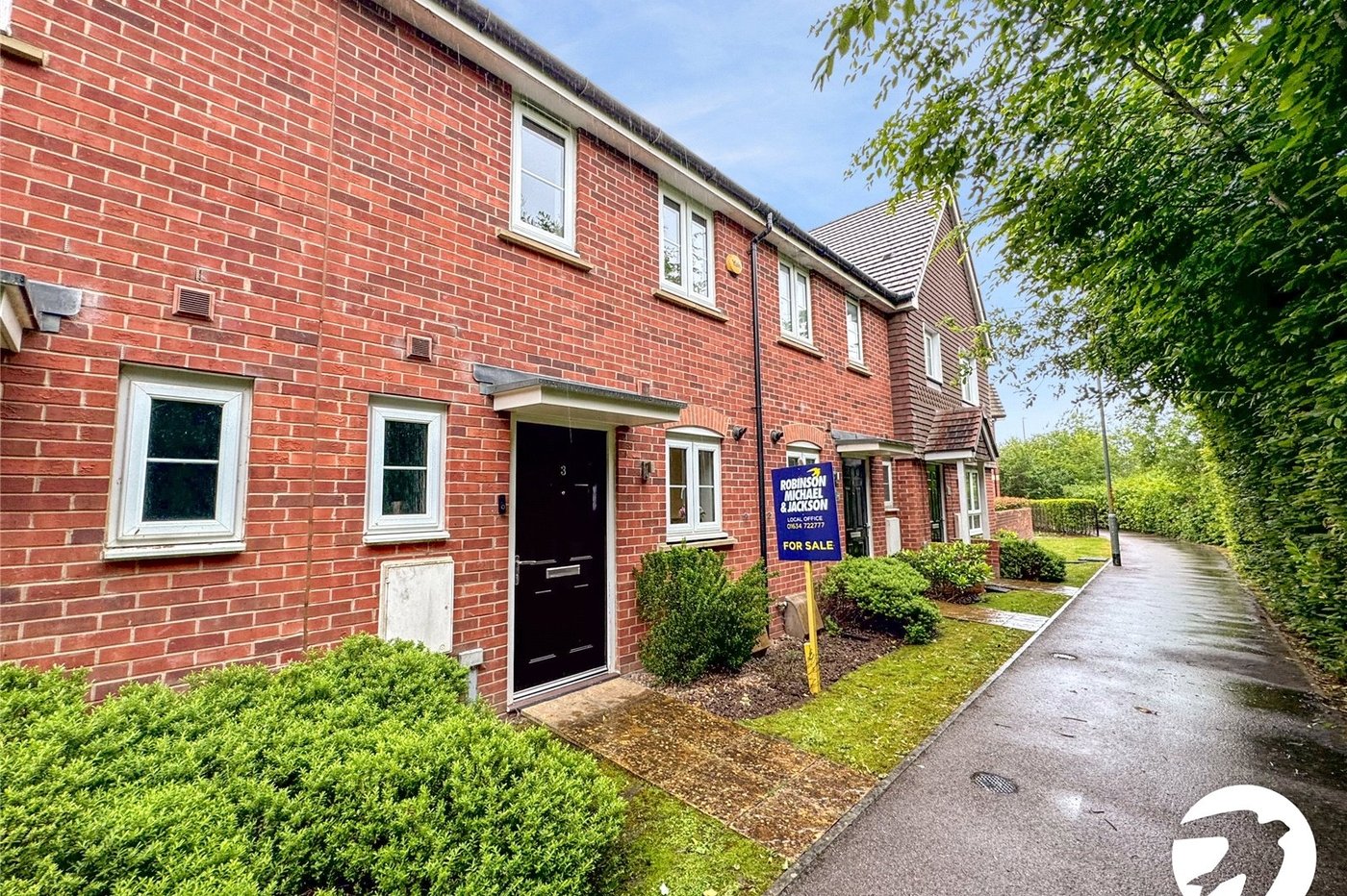 2 bedroom house for sale in Maidstone | Robinson Michael & Jackson