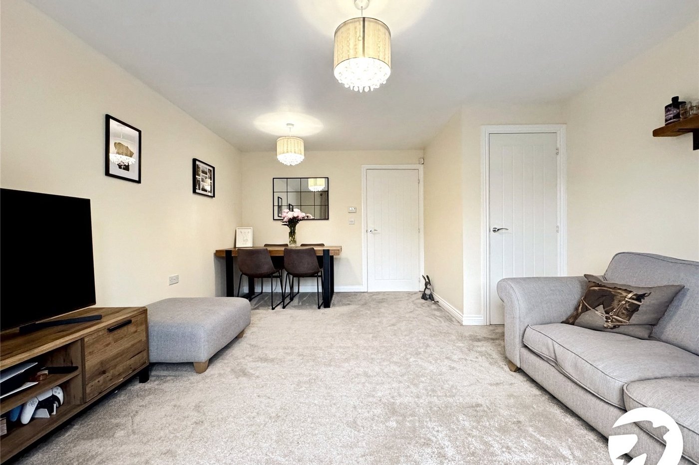 2 bedroom house for sale in Maidstone | Robinson Michael & Jackson