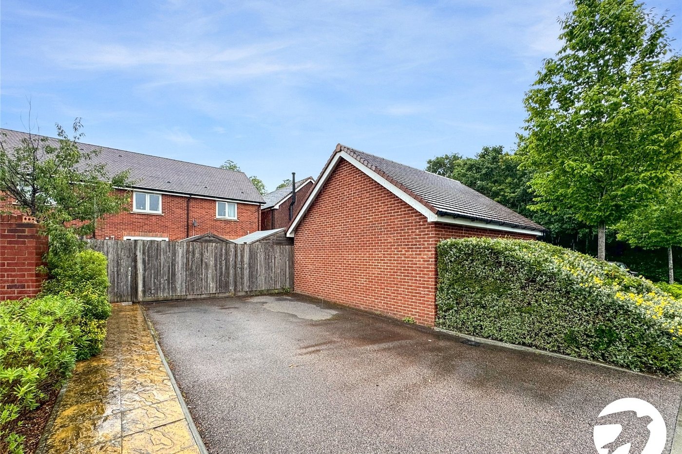 2 bedroom house for sale in Maidstone | Robinson Michael & Jackson