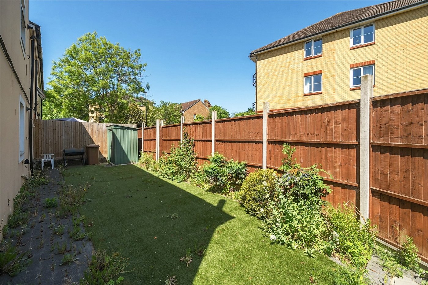 2 bedroom property for sale in  | Robinson Jackson