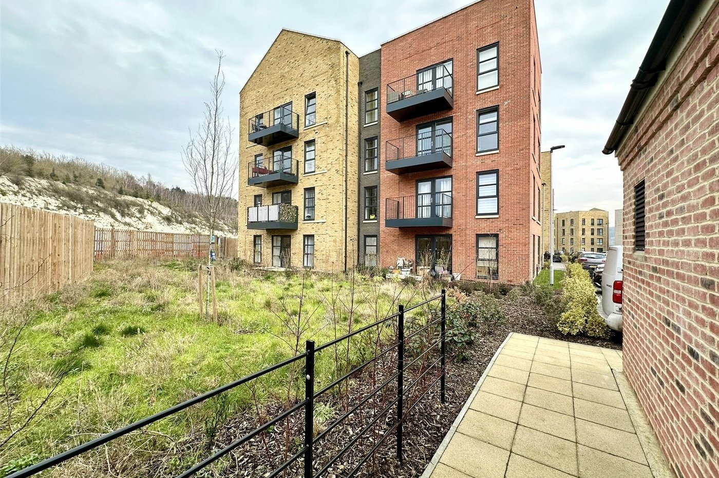 2 bedroom property for sale in Western Cross | Robinson Jackson