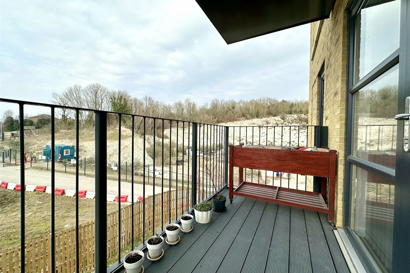 2 bedroom property for sale in Western Cross | Robinson Jackson