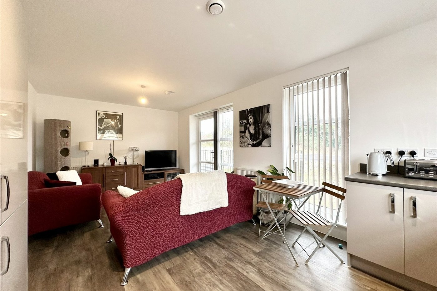 2 bedroom property for sale in Western Cross | Robinson Jackson