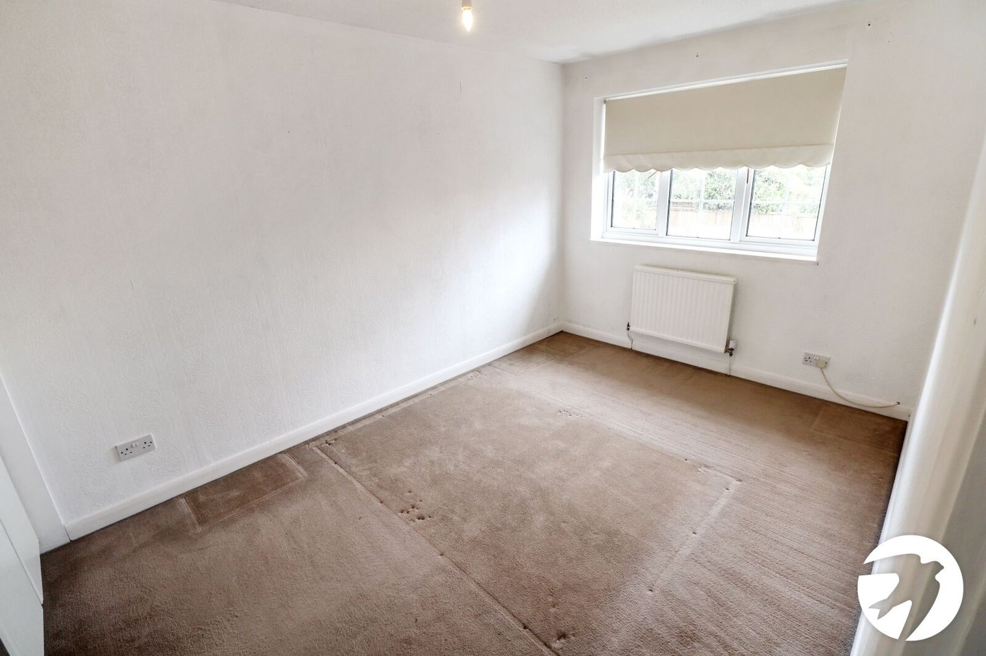 2 bedroom house for sale in London | Robinson Jackson