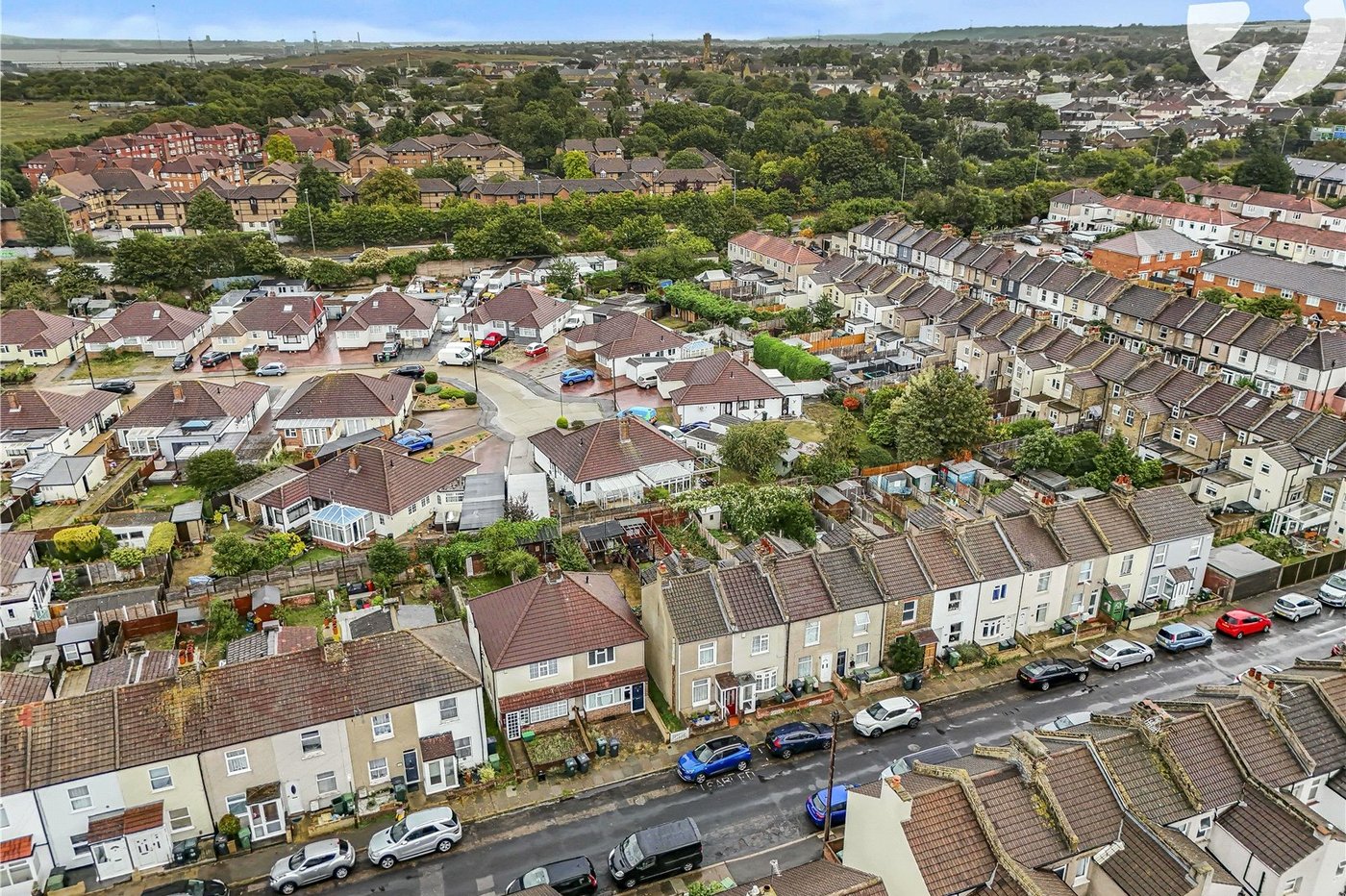 2 bedroom house for sale in Dartford | Robinson Jackson