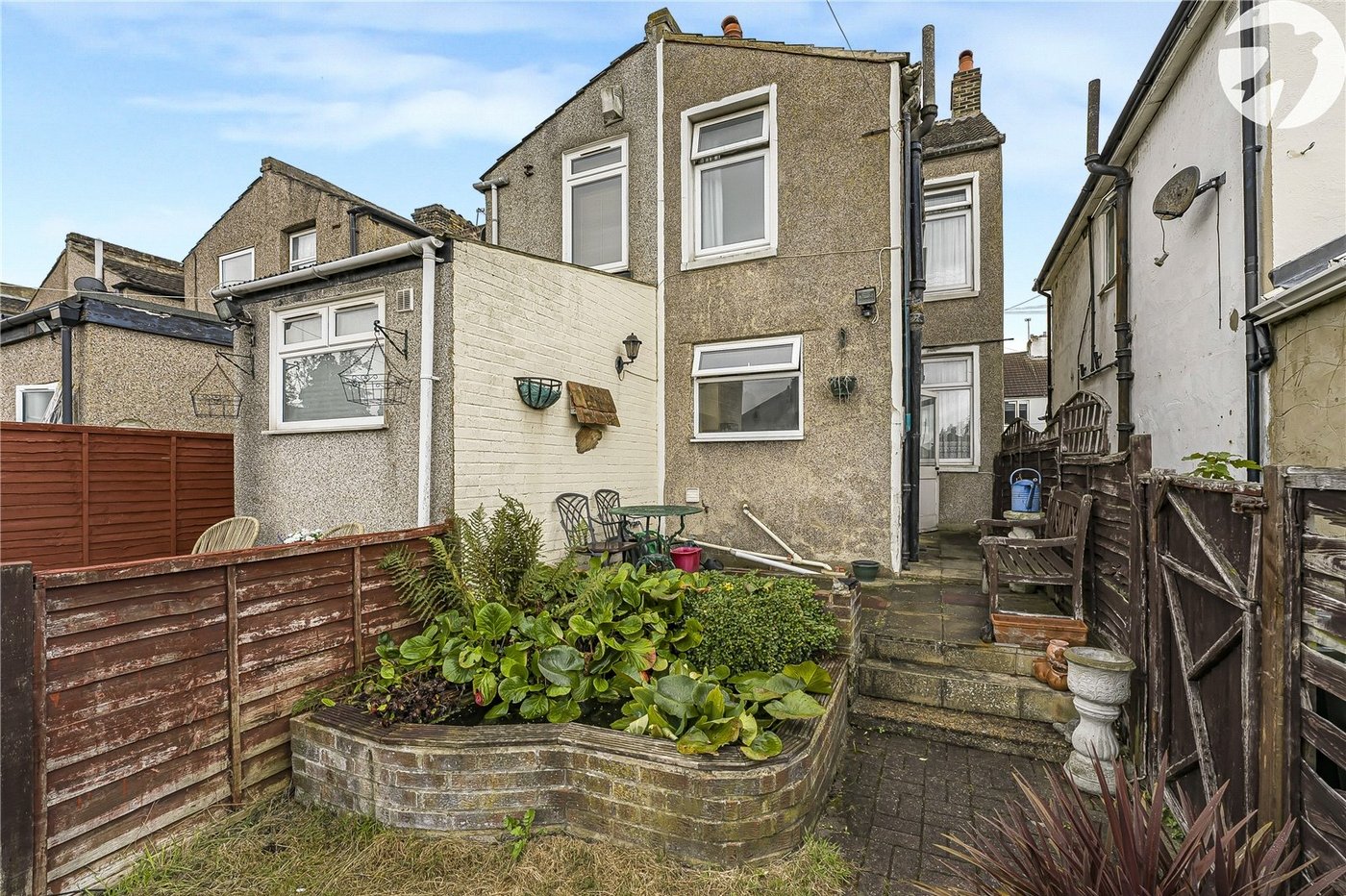 2 bedroom house for sale in Dartford | Robinson Jackson