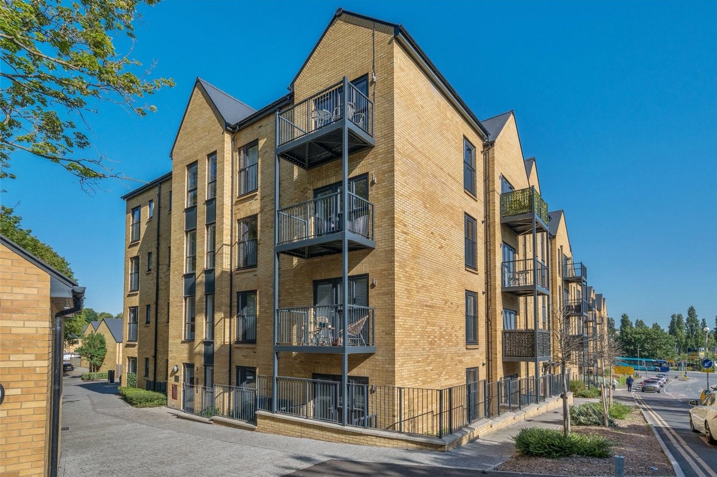 1 bedroom property for sale in Swanscombe | Robinson Jackson