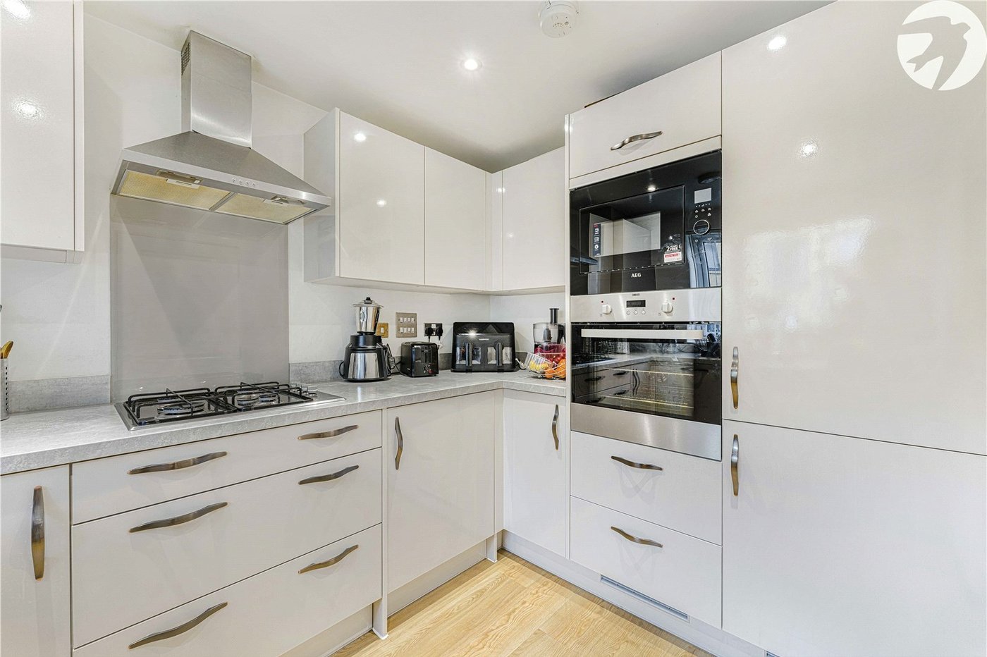 3 bedroom property for sale in Swanscombe | Robinson Jackson