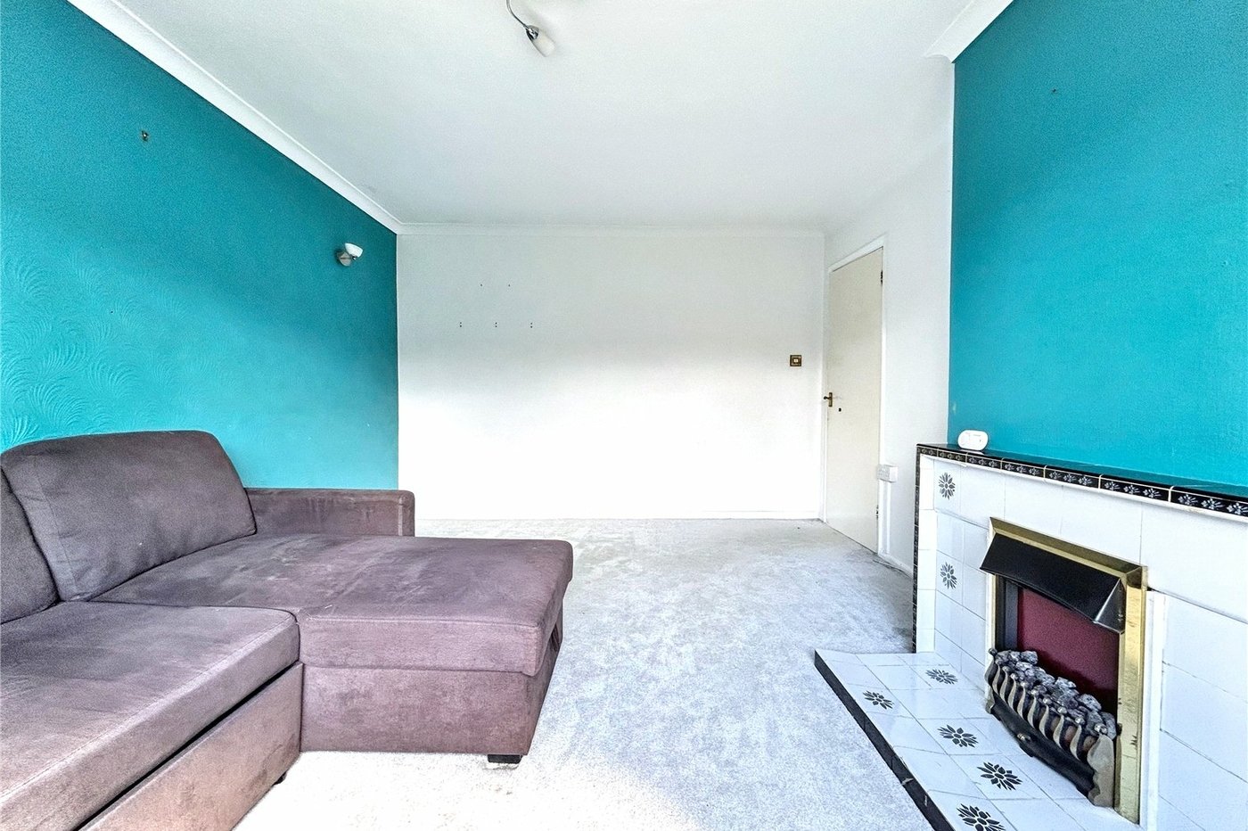 2 bedroom bungalow for sale in Rainham | Robinson Michael & Jackson