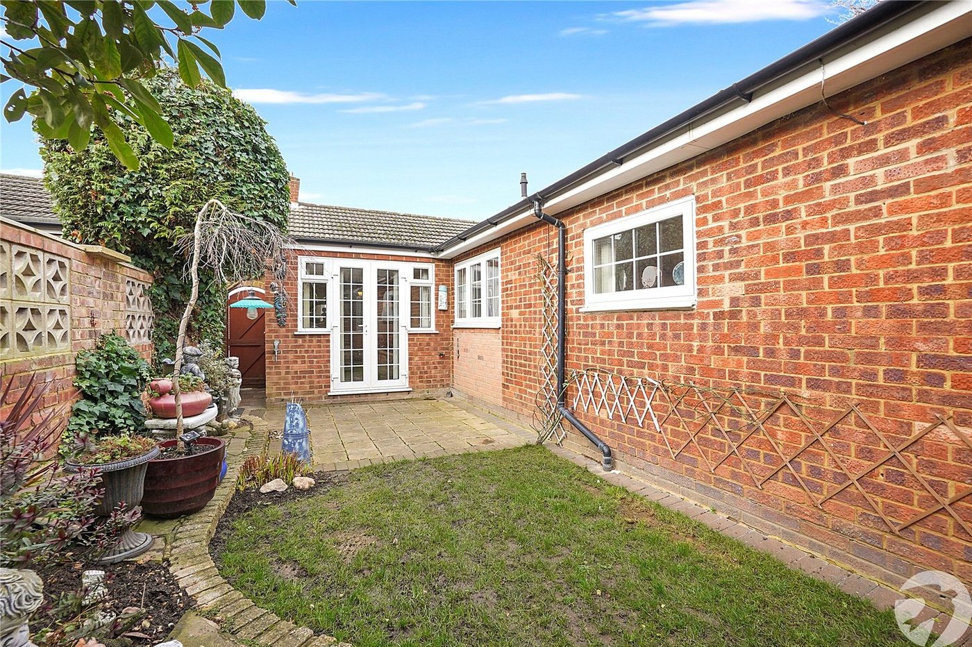 3 bedroom bungalow for sale in Bean | Robinson Jackson