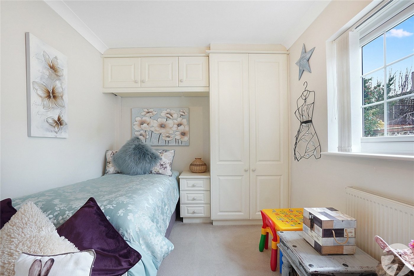 3 bedroom bungalow for sale in Bean | Robinson Jackson