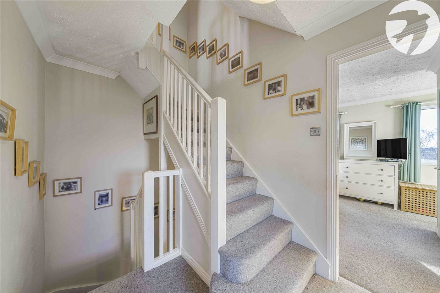 4 bedroom house for sale in Bean | Robinson Jackson