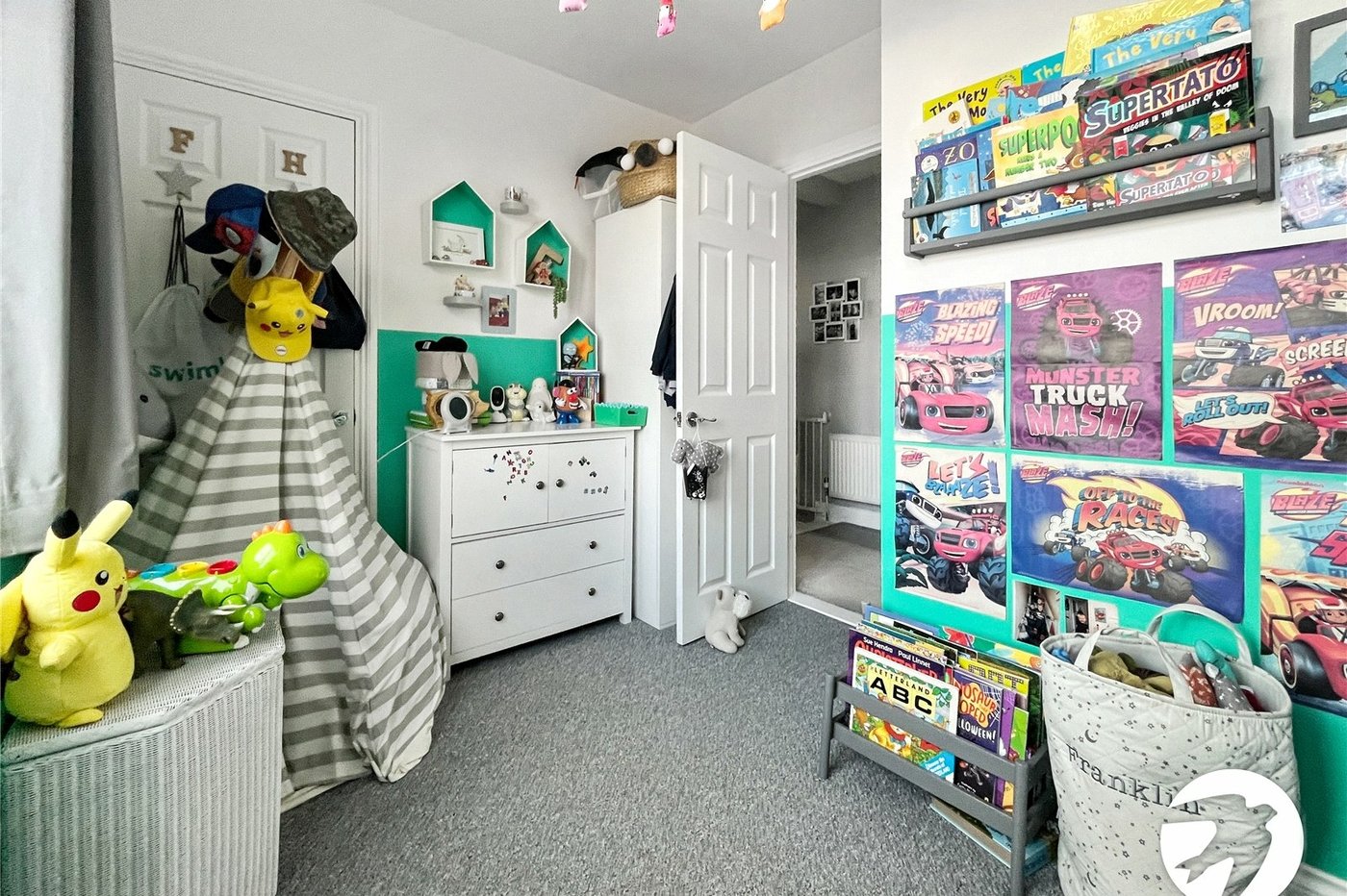 2 bedroom house for sale in Chatham | Robinson Michael & Jackson