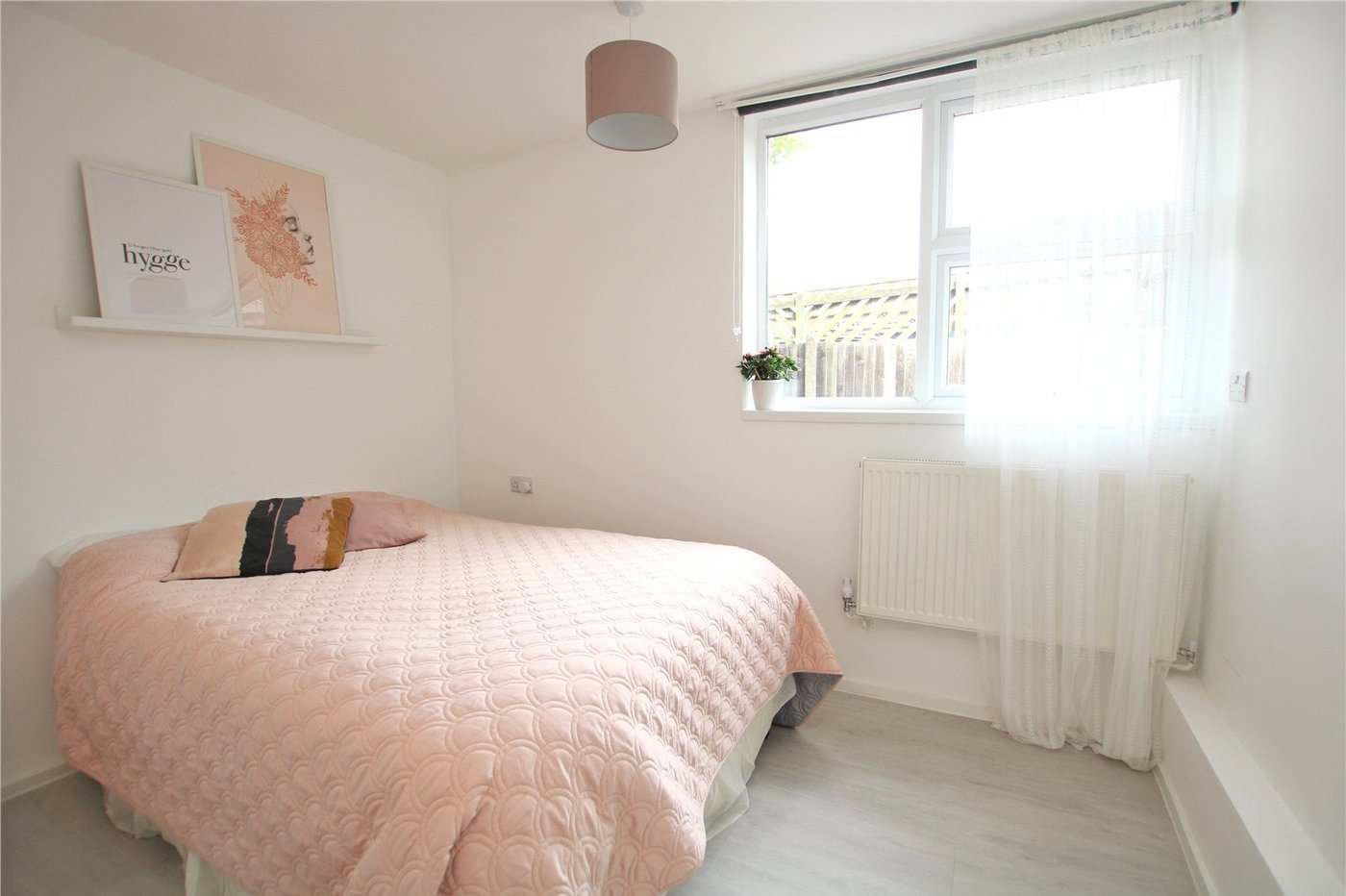 2 bedroom property for sale in Mottingham | Robinson Jackson