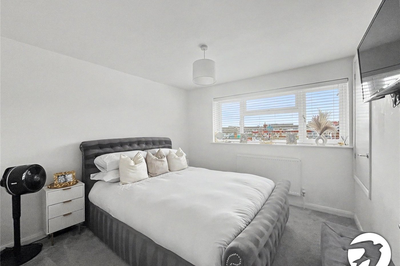 2 bedroom house for sale in Sittingbourne | Robinson Michael & Jackson