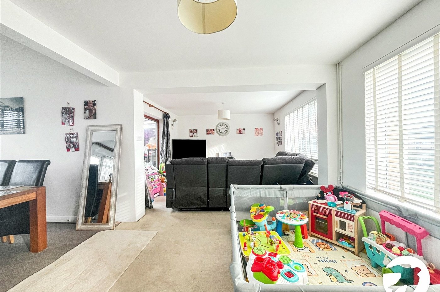 2 bedroom house for sale in Sittingbourne | Robinson Michael & Jackson