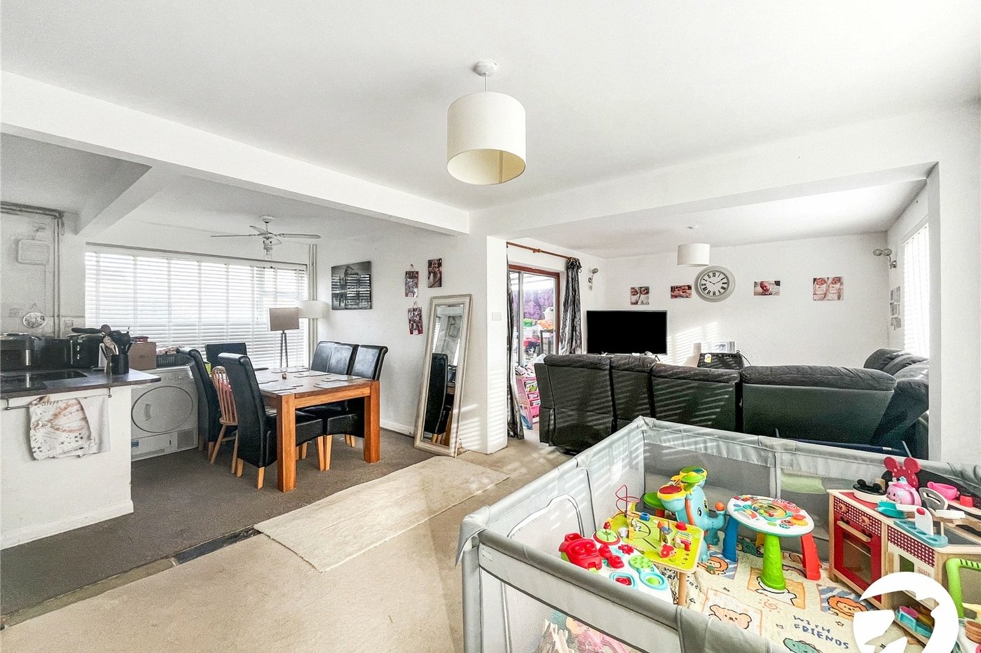 2 bedroom house for sale in Sittingbourne | Robinson Michael & Jackson