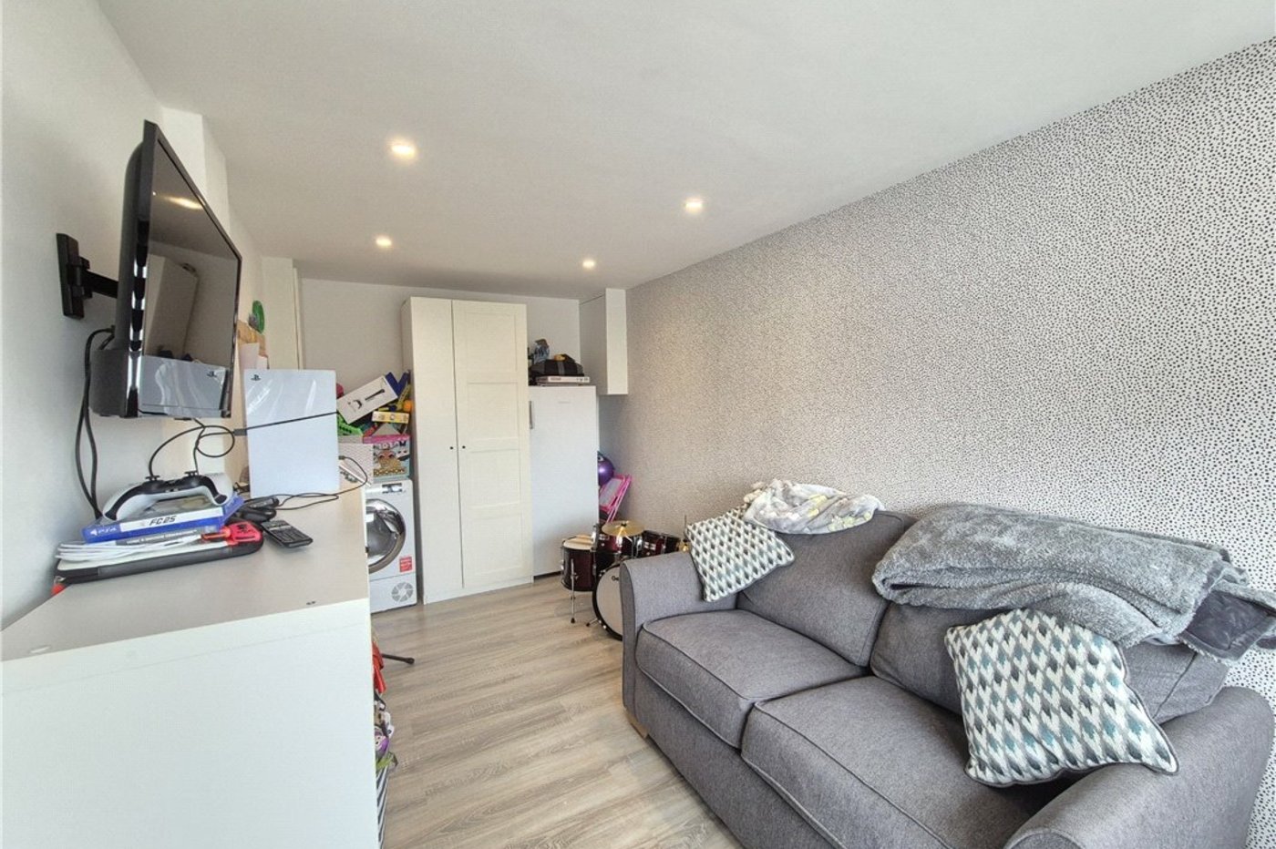 4 bedroom house for sale in Orpington | Robinson Jackson