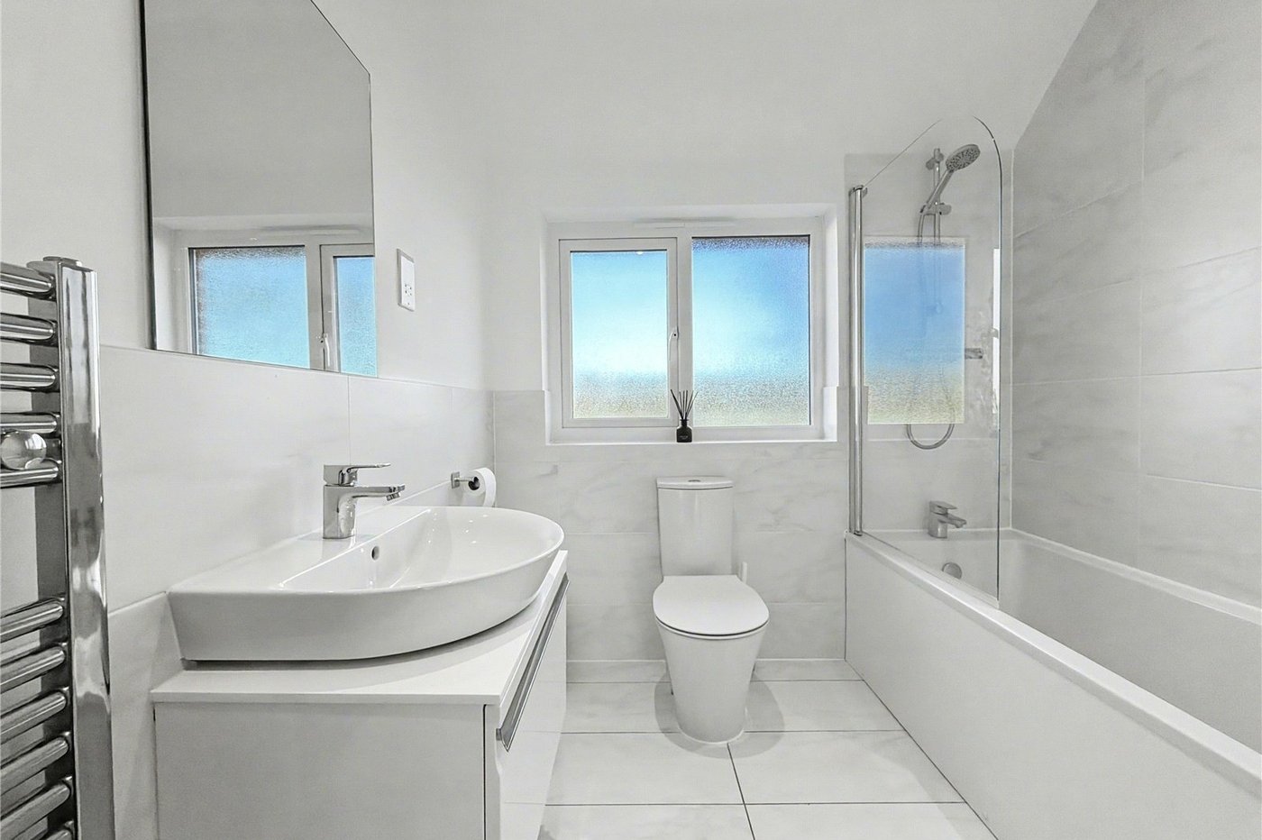 4 bedroom house for sale in Rainham | Robinson Michael & Jackson