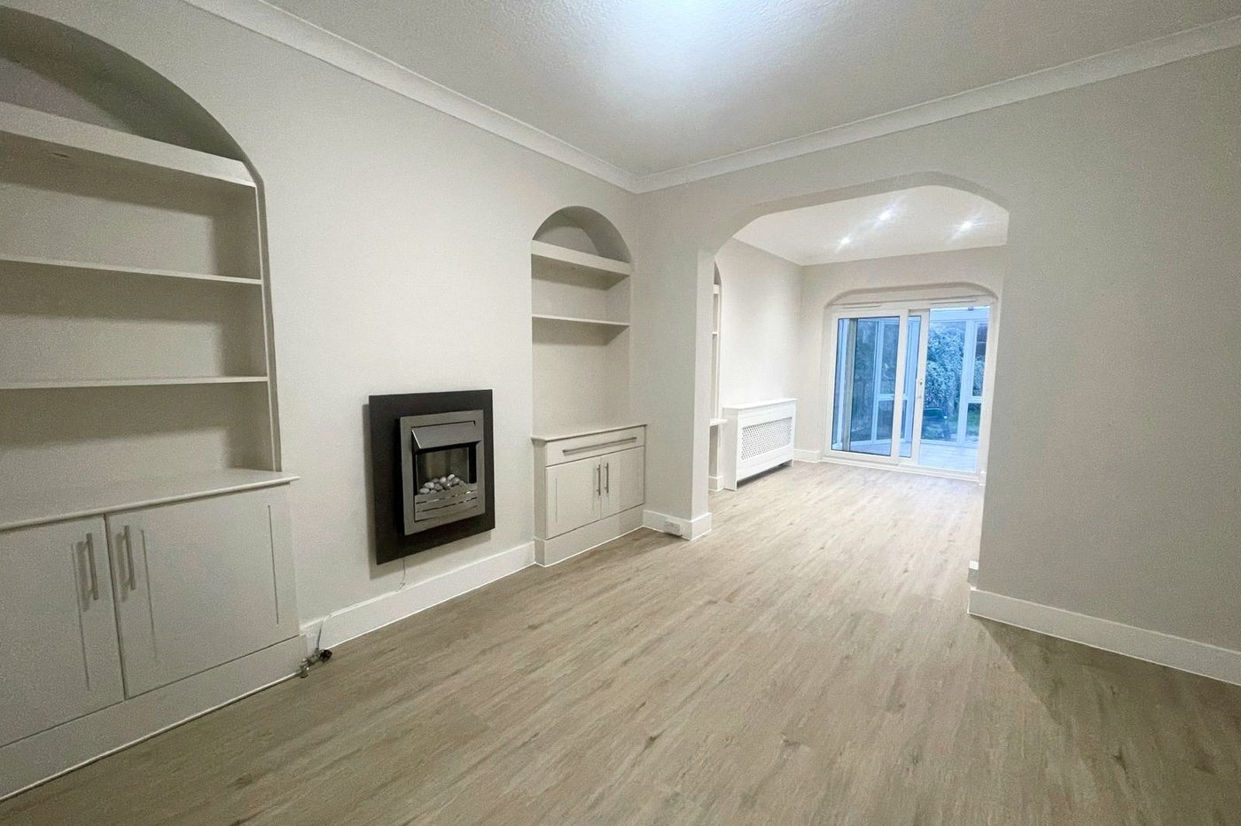 5 bedroom house for sale in London | Robinson Jackson