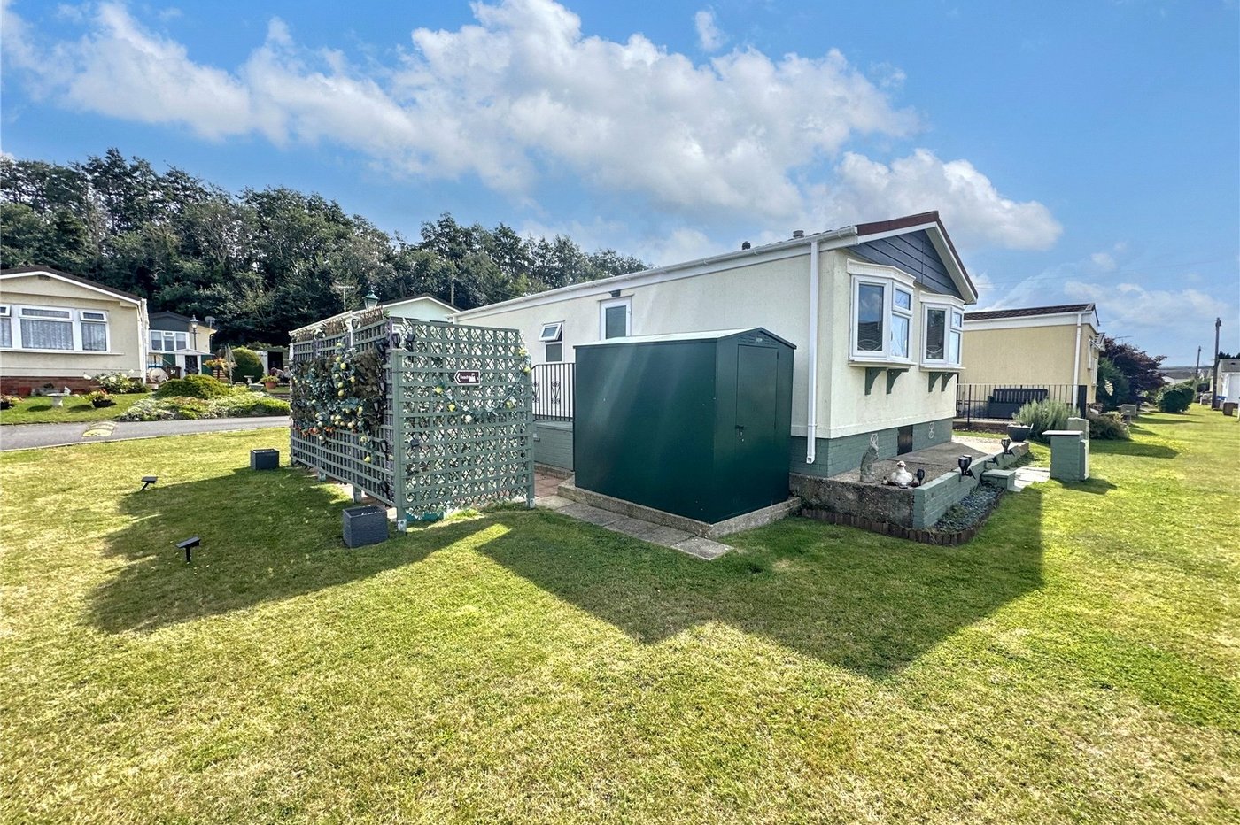 3 bedroom bungalow for sale in Otterham Quay Lane | Robinson Michael & Jackson