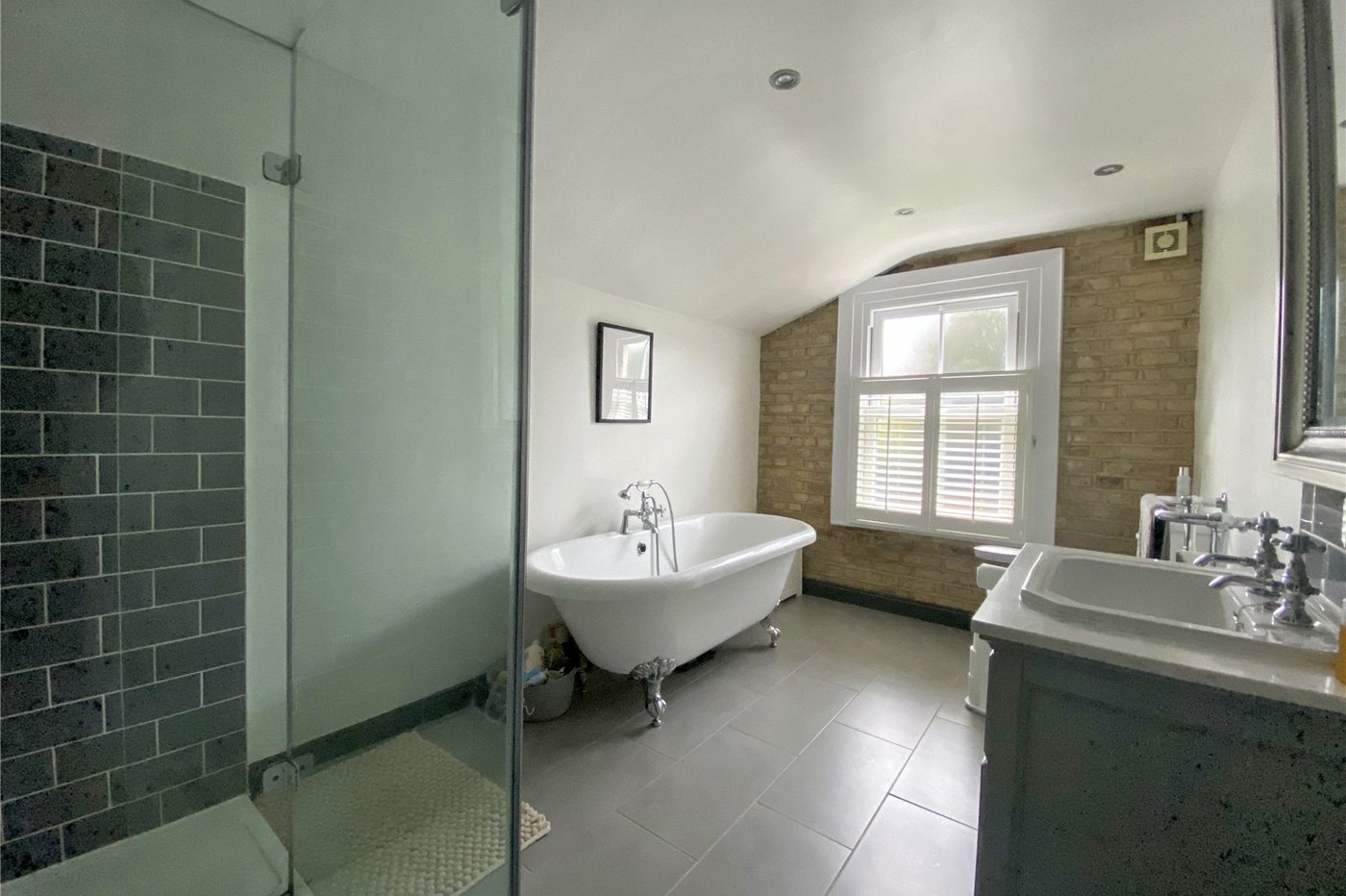 2 bedroom house for sale in Sidcup | Robinson Jackson