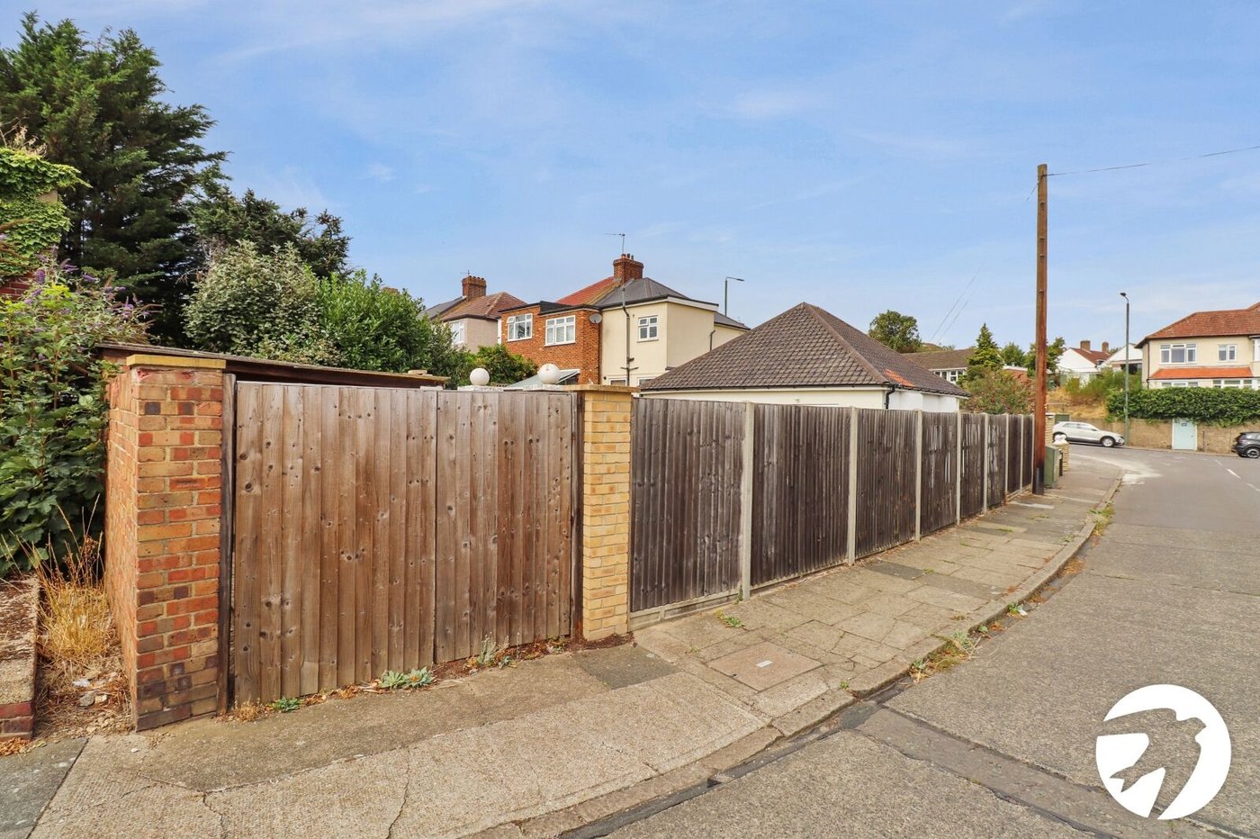 3 bedroom bungalow for sale in Belvedere | Robinson Jackson
