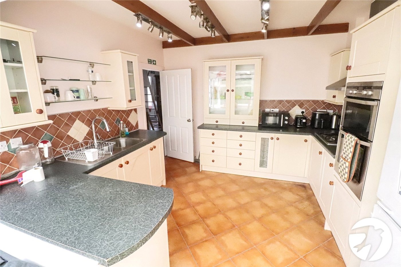 3 bedroom bungalow for sale in Upper Belvedere | Robinson Jackson