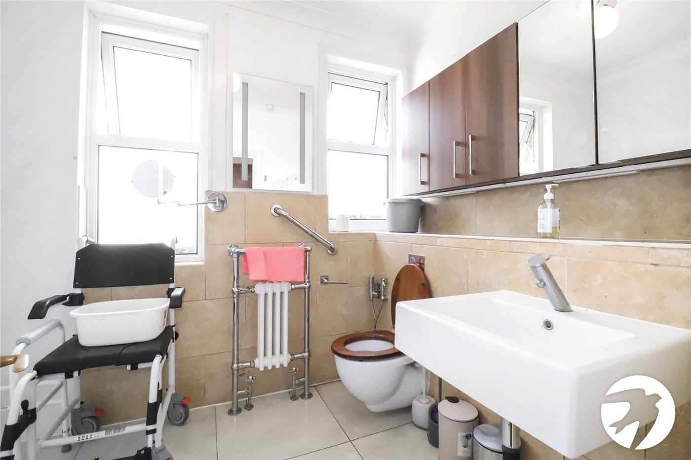 3 bedroom bungalow for sale in Upper Belvedere | Robinson Jackson