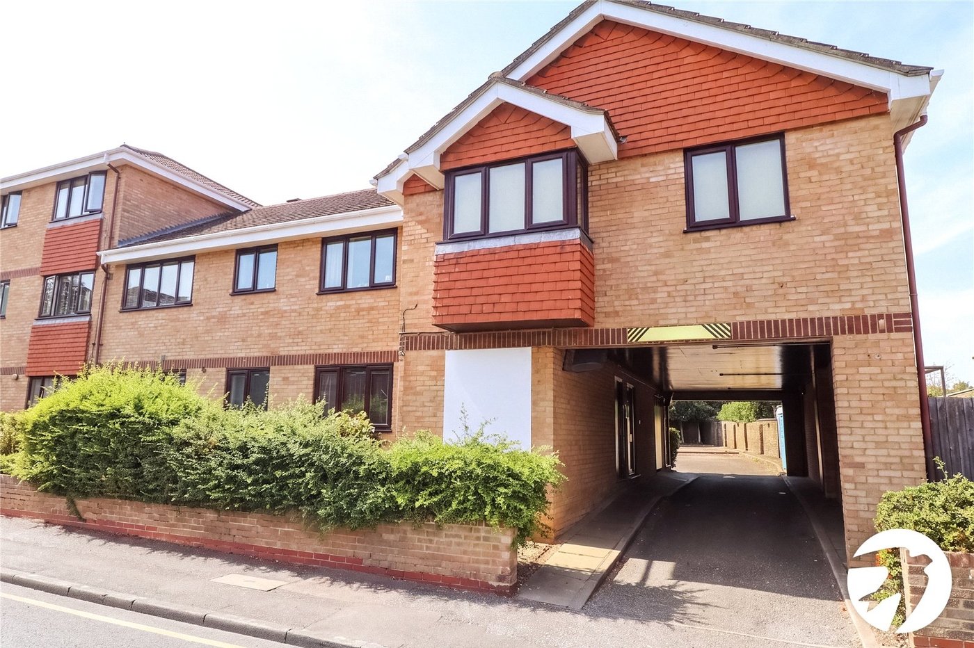 2 bedroom property for sale in Belvedere | Robinson Jackson