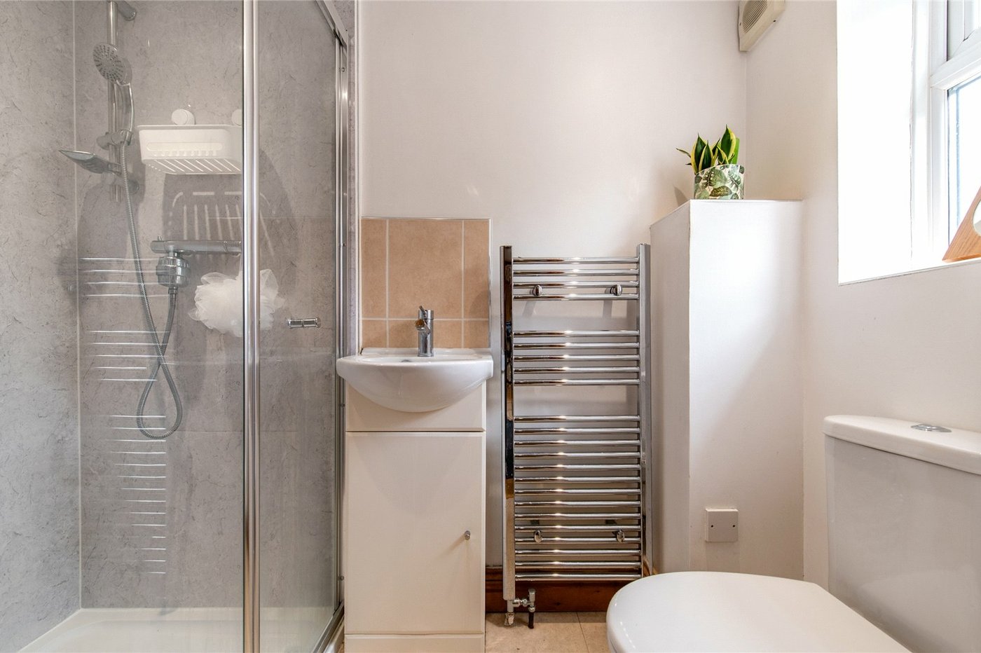 3 bedroom house for sale in Rochester | Robinson Michael & Jackson